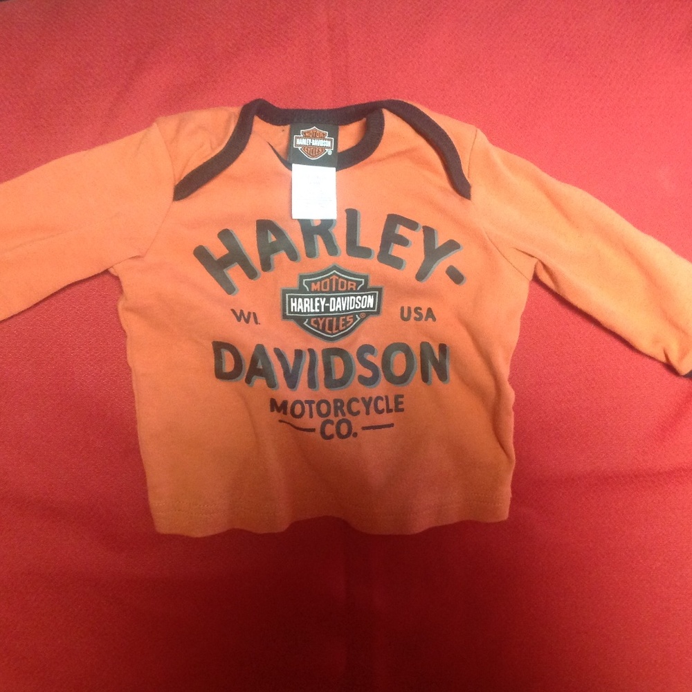 Harley-Davidson  shirt